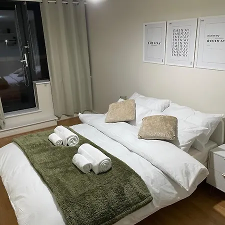 Luxury 1 Or 2 Bedroom Centre Aparthotel Birmingham
